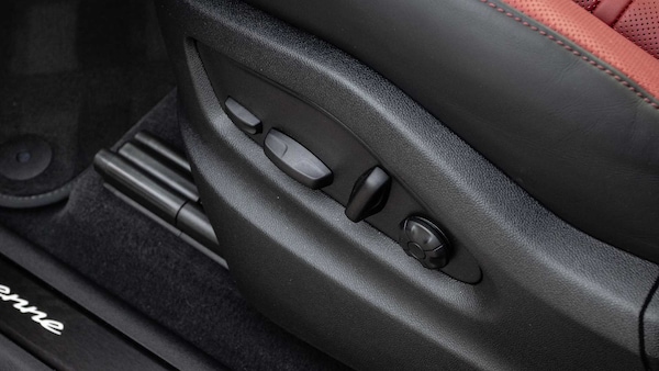 Used Porsche Cayenne 2024 for sale - 75461087: Photo 28