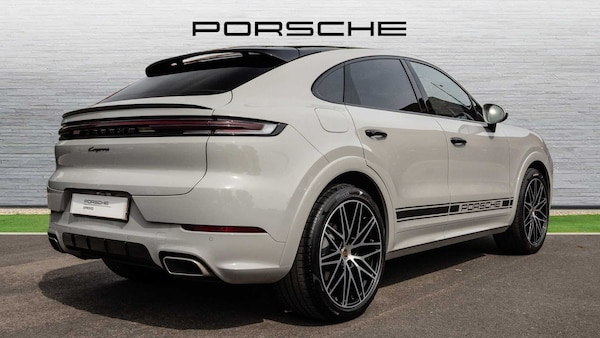 Used Porsche Cayenne 2024 for sale - 75461087: Photo 3
