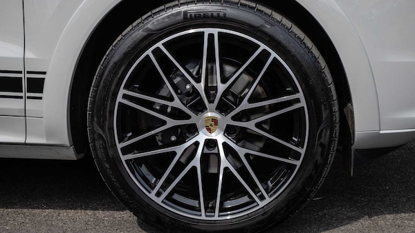 Used Porsche Cayenne 2024 for sale - 75461087: Photo 6