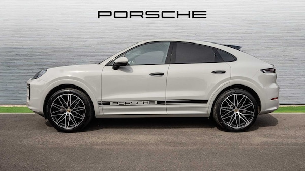 Used Porsche Cayenne 2024 for sale - 75461087: Photo 8