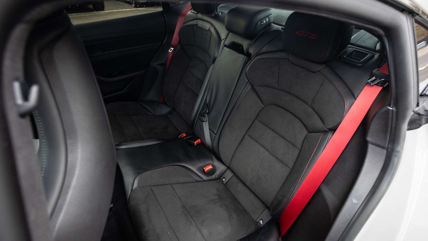 Used Porsche Taycan 2023 for sale - 77472748: Photo 13