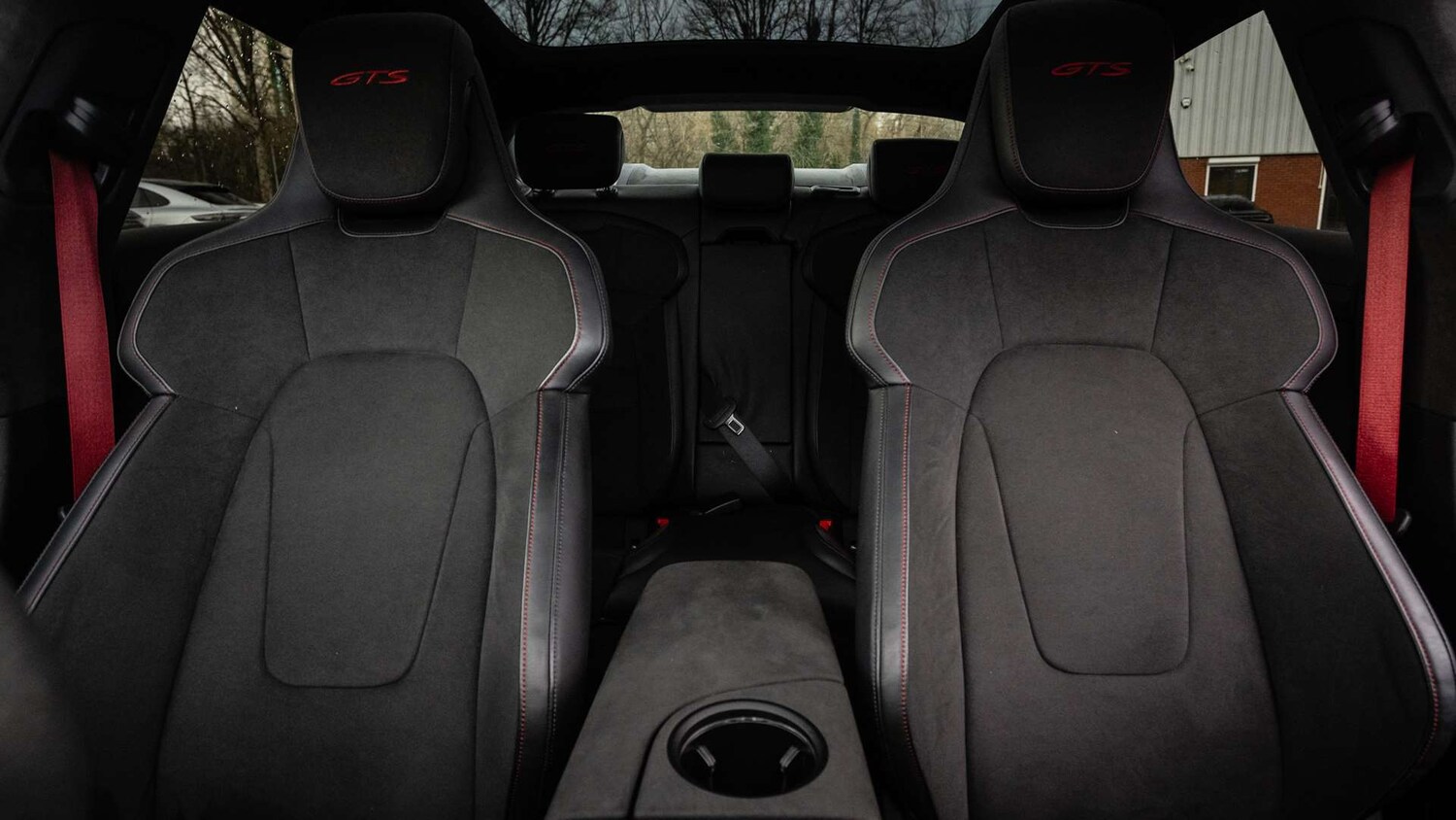 Used Porsche Taycan 2023 for sale - 77472748: Photo 14