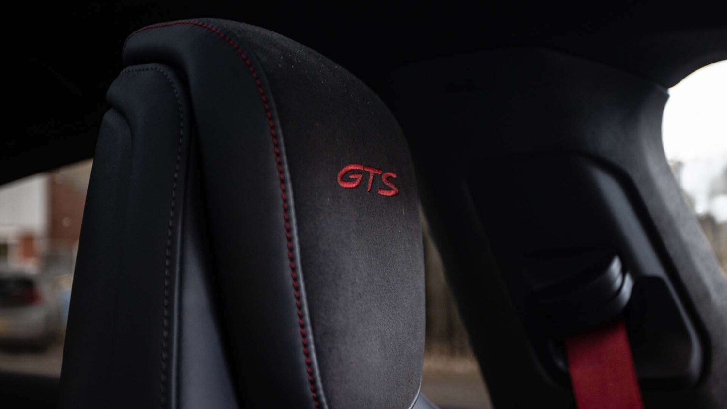 Used Porsche Taycan 2023 for sale - 77472748: Photo 15