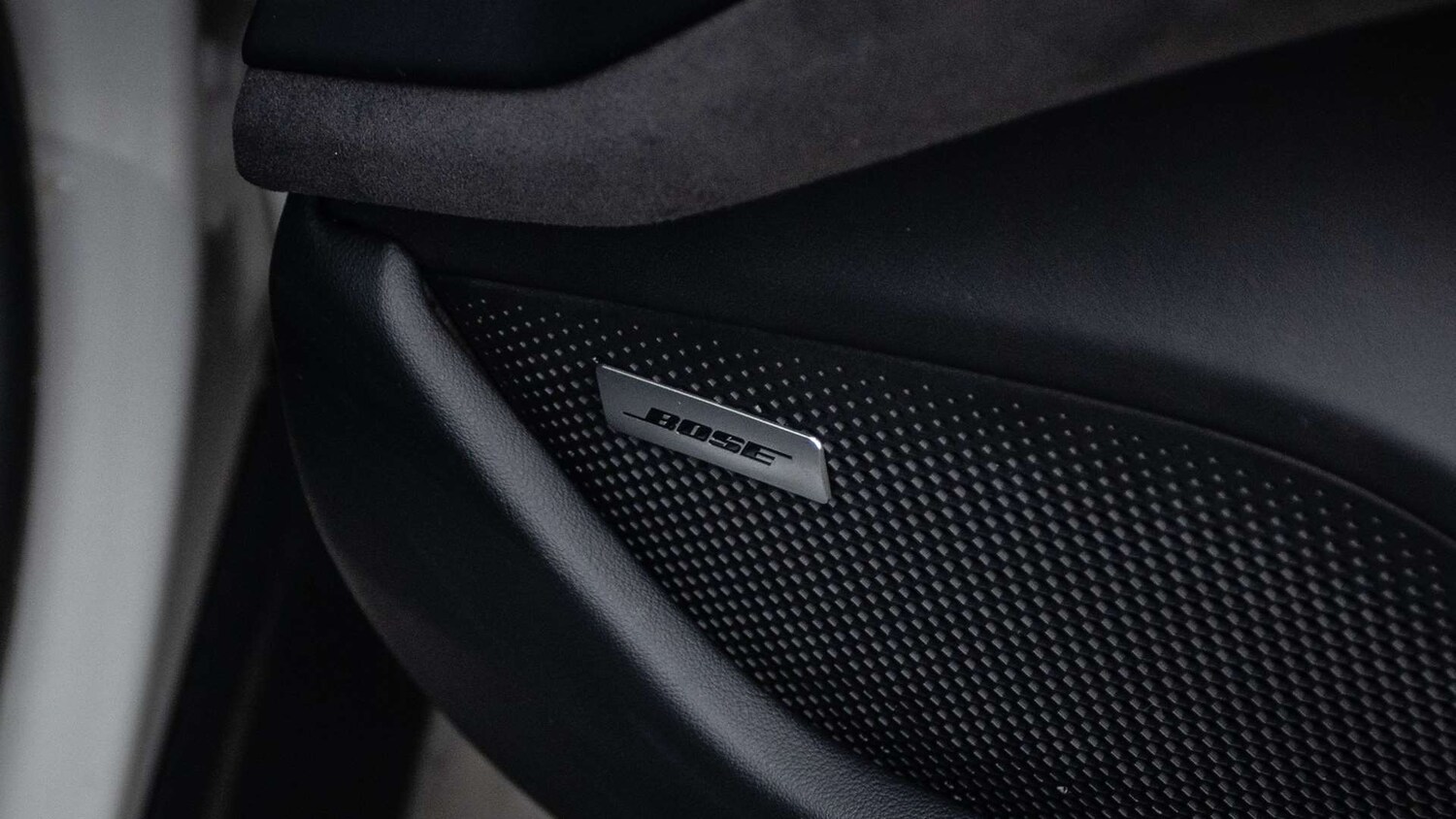 Used Porsche Taycan 2023 for sale - 77472748: Photo 29