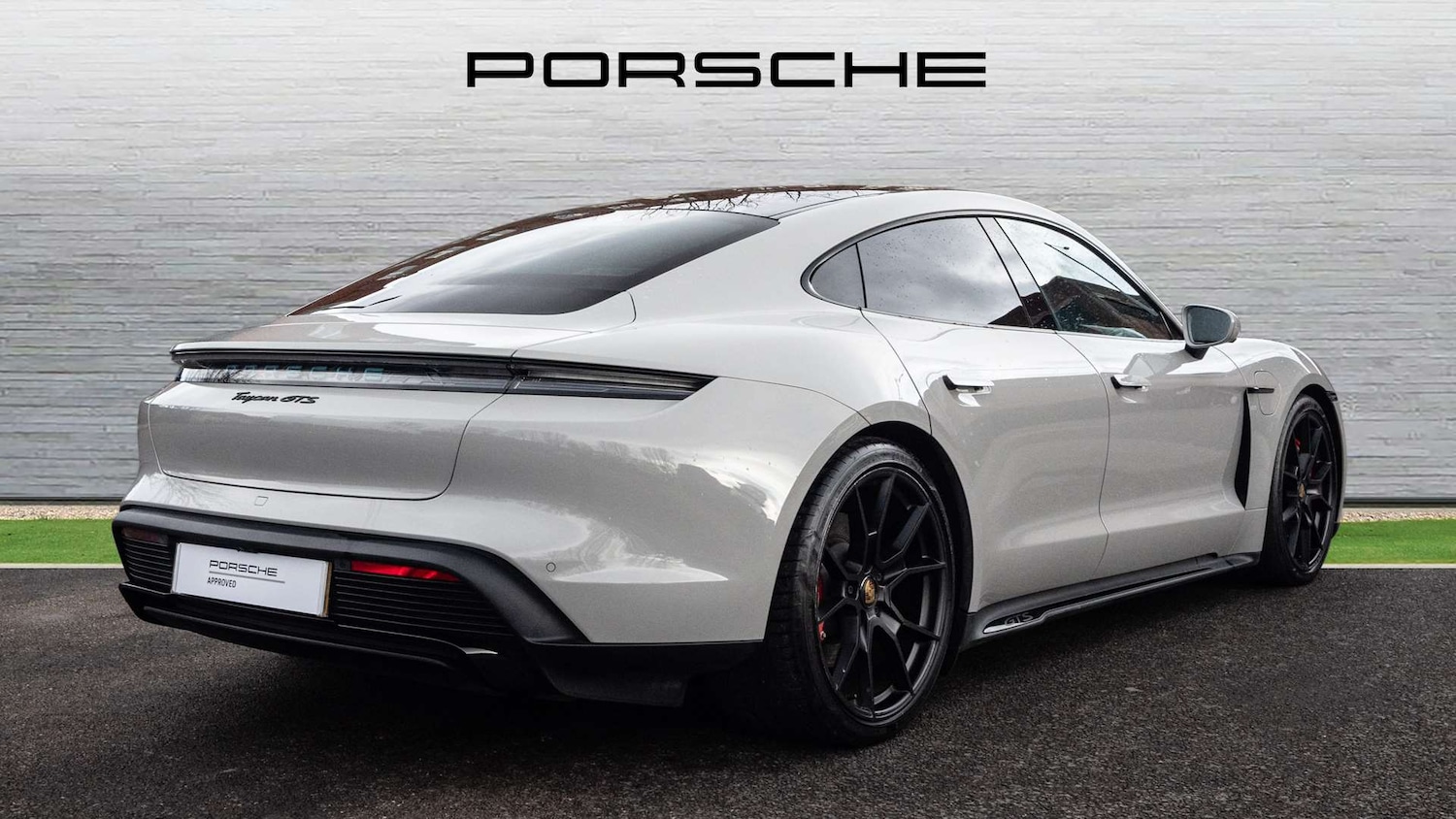 Used Porsche Taycan 2023 for sale - 77472748: Photo 3