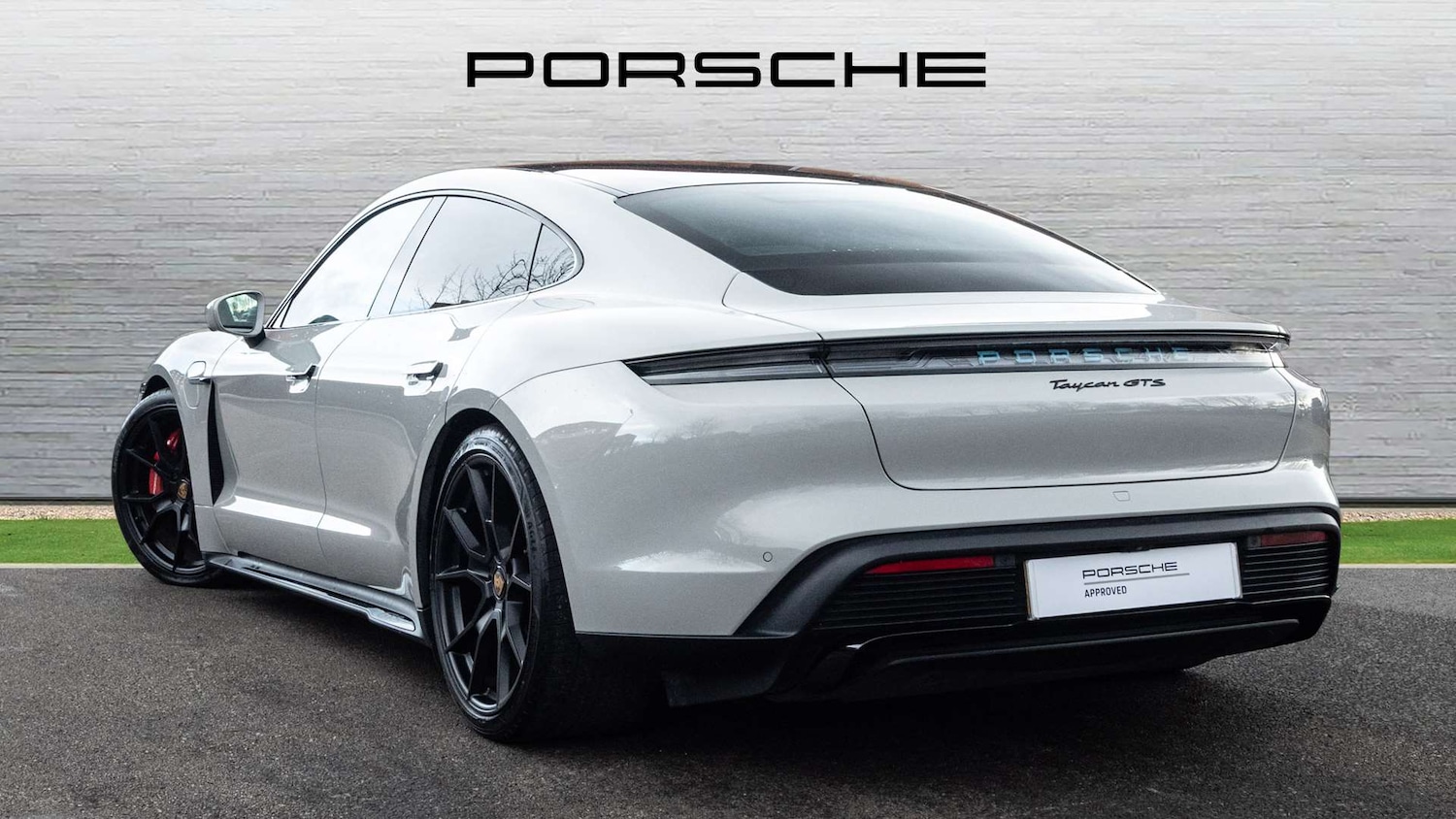 Used Porsche Taycan 2023 for sale - 77472748: Photo 4