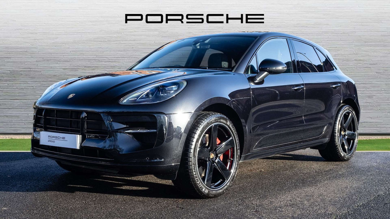 Used Porsche Macan 2020 for sale - 76967870: Photo 2