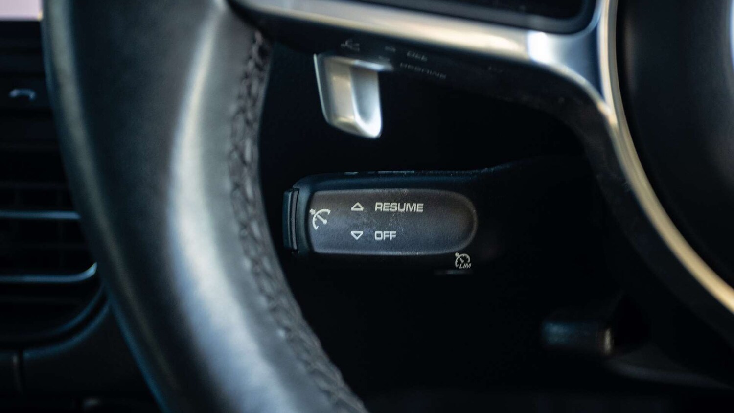 Used Porsche Macan 2020 for sale - 76967870: Photo 20