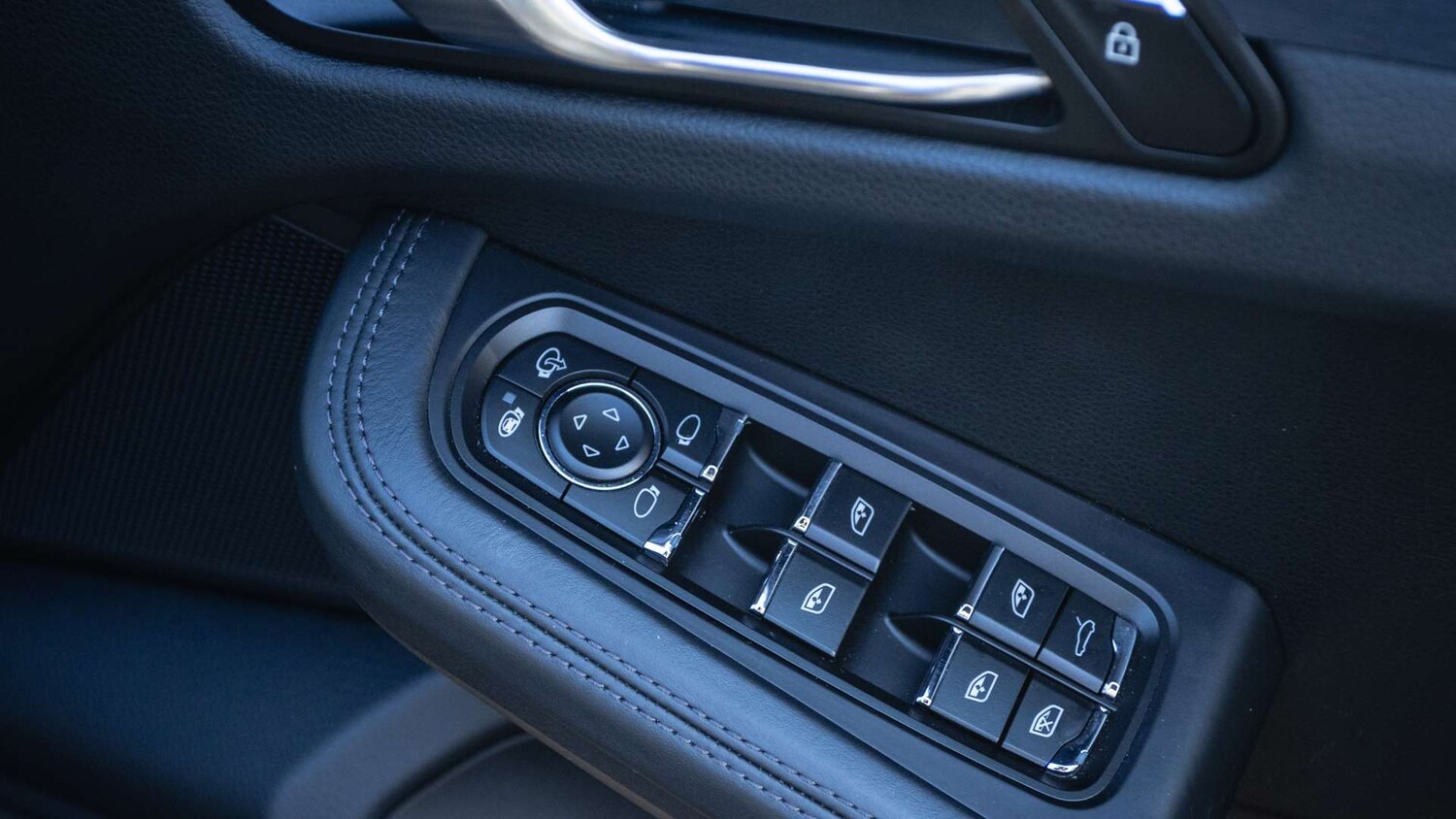 Used Porsche Macan 2020 for sale - 76967870: Photo 25