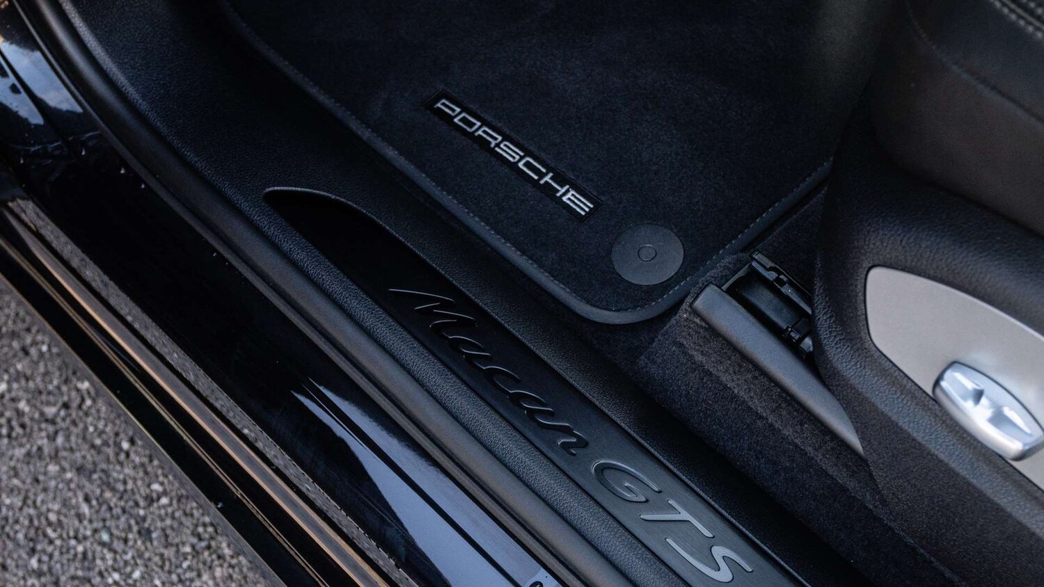 Used Porsche Macan 2020 for sale - 76967870: Photo 29