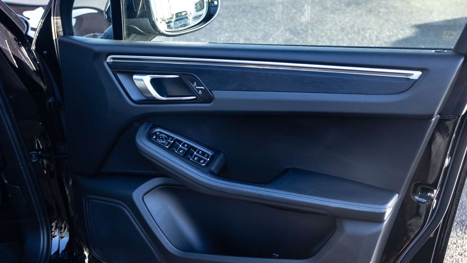 Used Porsche Macan 2020 for sale - 76967870: Photo 31