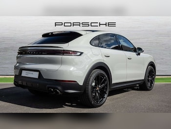 Used Porsche Cayenne 2025 for sale - 78774741: Photo