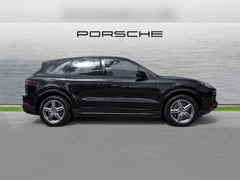 Used Porsche Cayenne 2018 for sale - 75260061: Photo