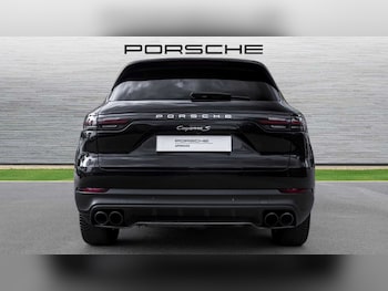 Used Porsche Cayenne 2018 for sale - 75260061: Photo