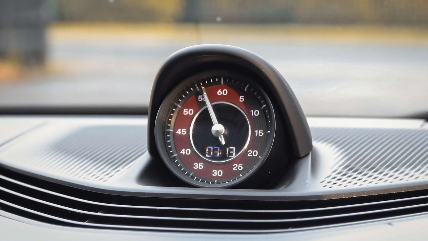 Used Porsche Taycan 2020 for sale - 77842323: Photo 20