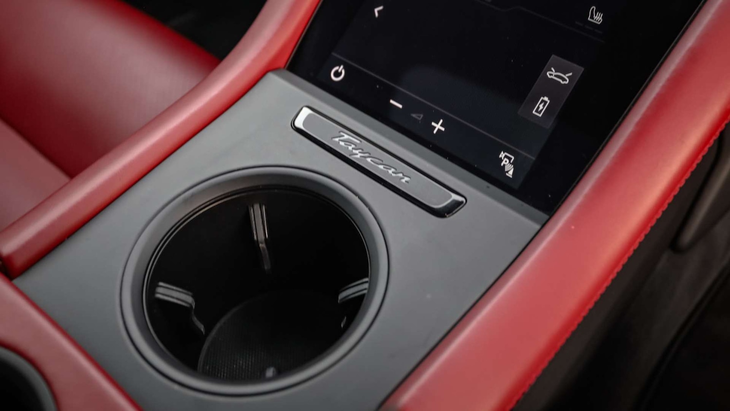 Used Porsche Taycan 2020 for sale - 77842323: Photo 24