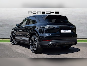 Used Porsche Cayenne 2022 for sale - 78696442: Photo