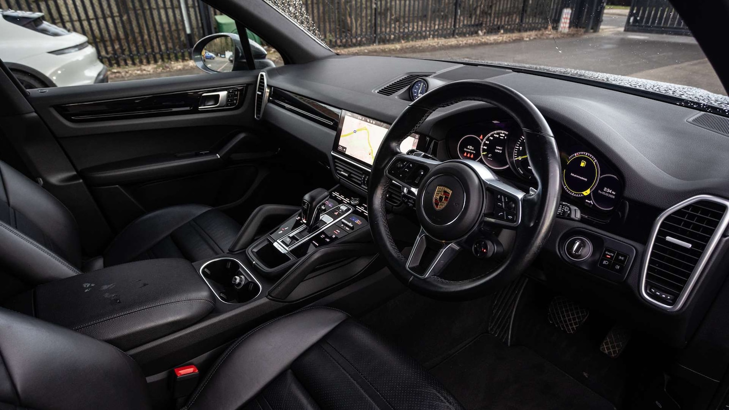 Used Porsche Cayenne 2021 for sale - 77389880: Photo 13