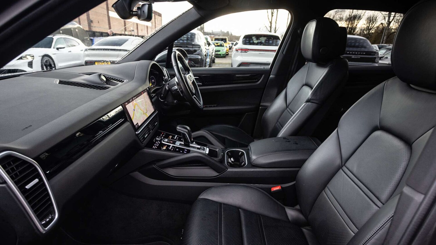 Used Porsche Cayenne 2021 for sale - 77389880: Photo 14