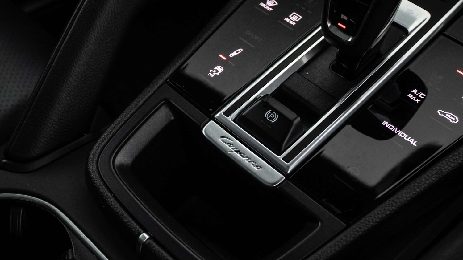 Used Porsche Cayenne 2021 for sale - 77389880: Photo 28