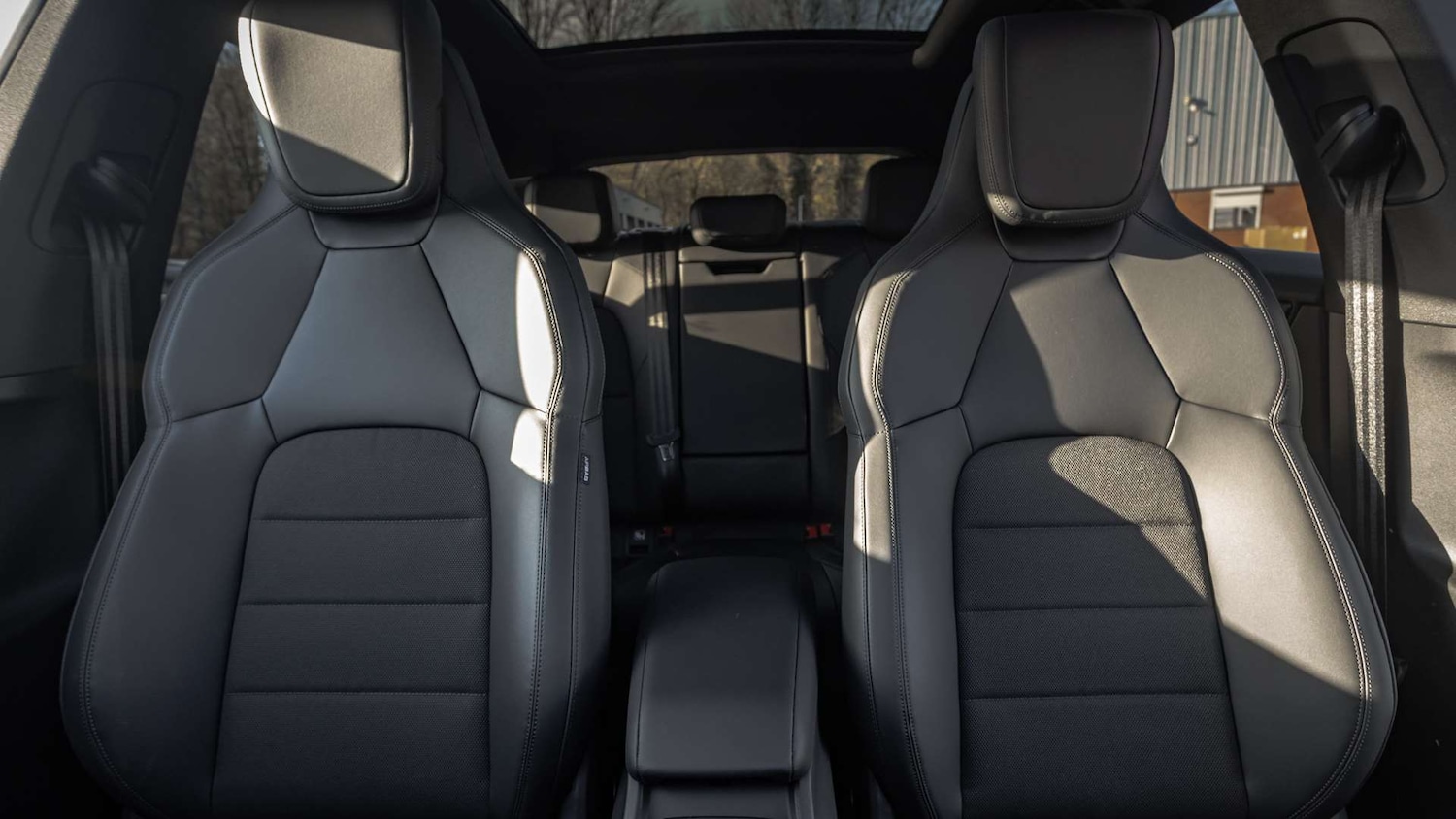 Used Porsche Macan 2025 for sale - 76661811: Photo 18