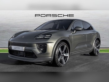 Used Porsche Macan 2025 for sale - 76661811: Photo