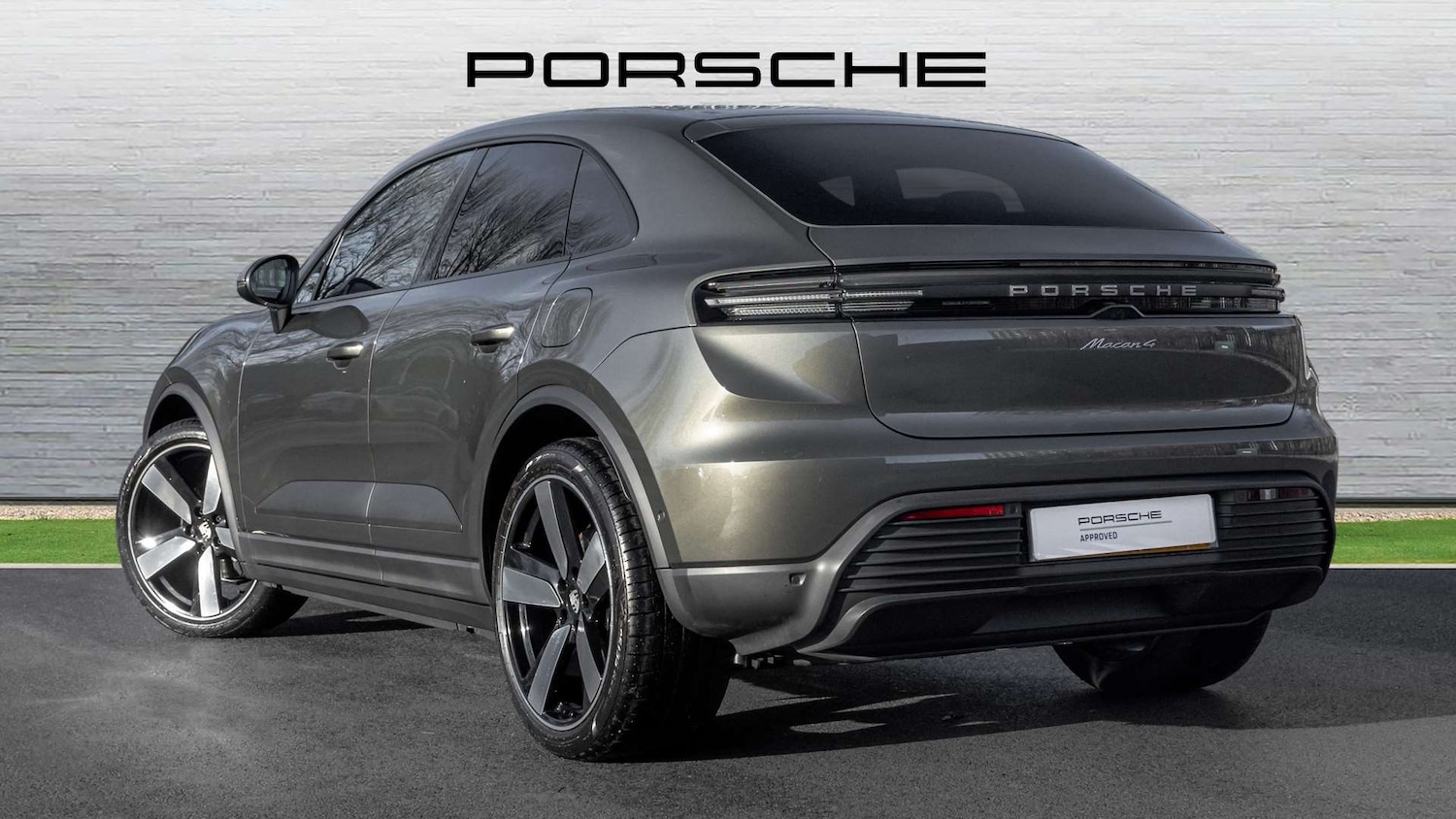 Used Porsche Macan 2025 for sale - 76661811: Photo 4