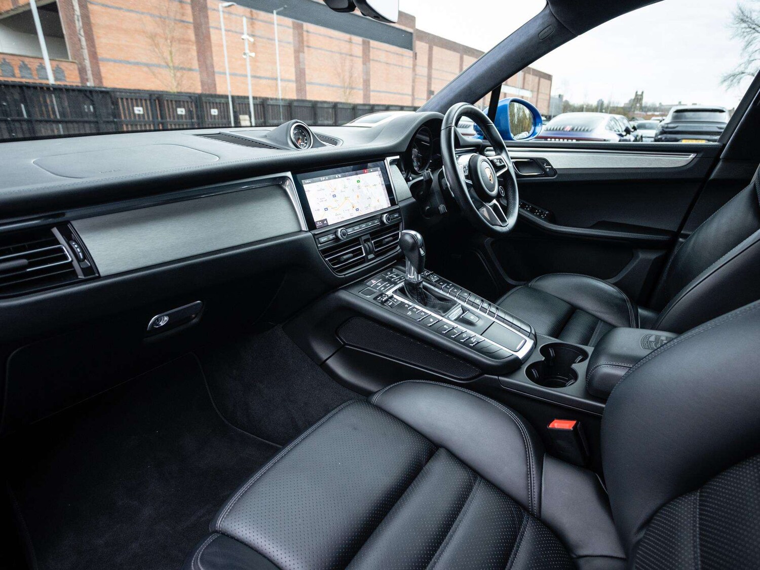 Used Porsche Macan 2020 for sale - 77526931: Photo 14