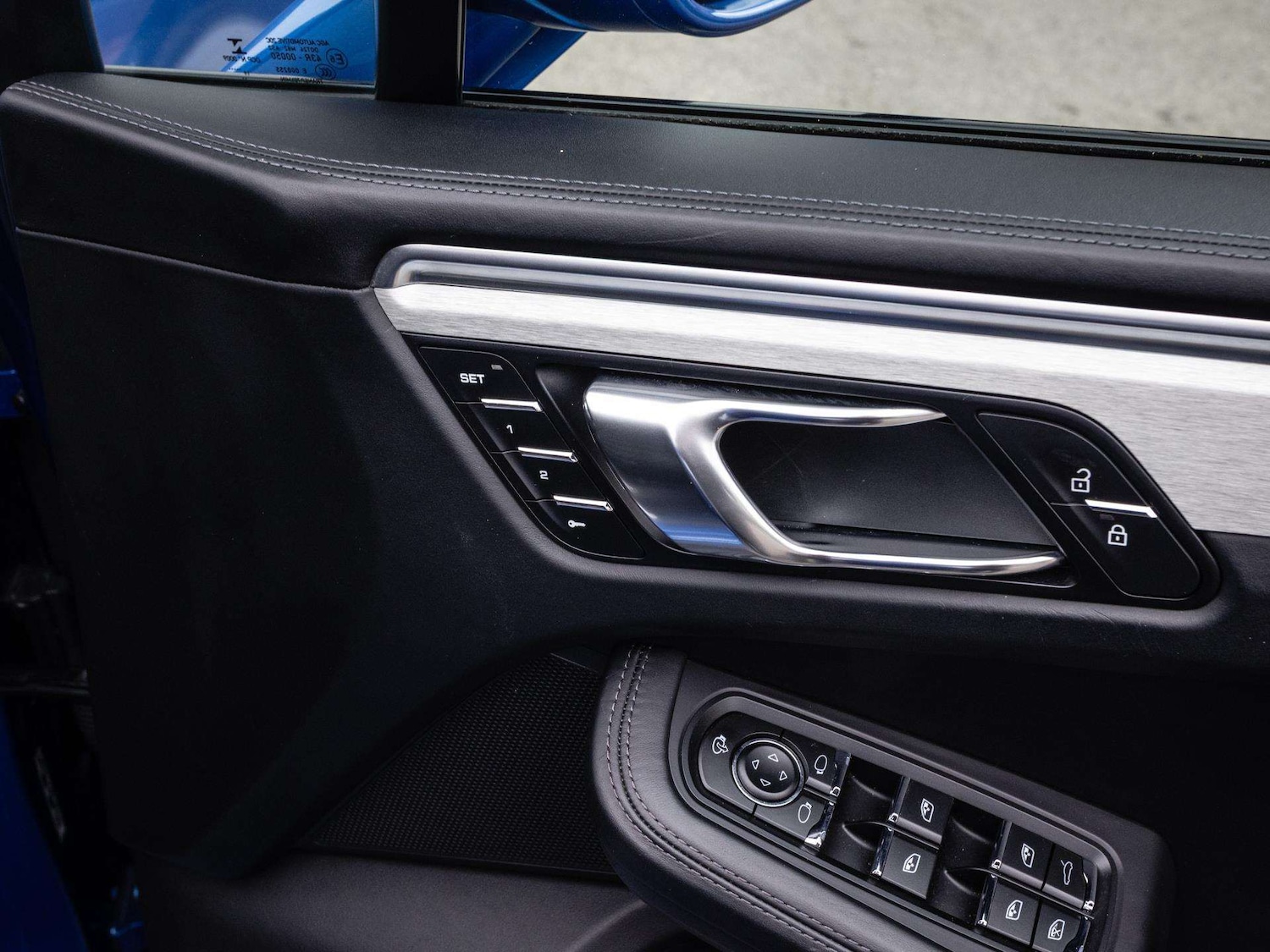 Used Porsche Macan 2020 for sale - 77526931: Photo 19