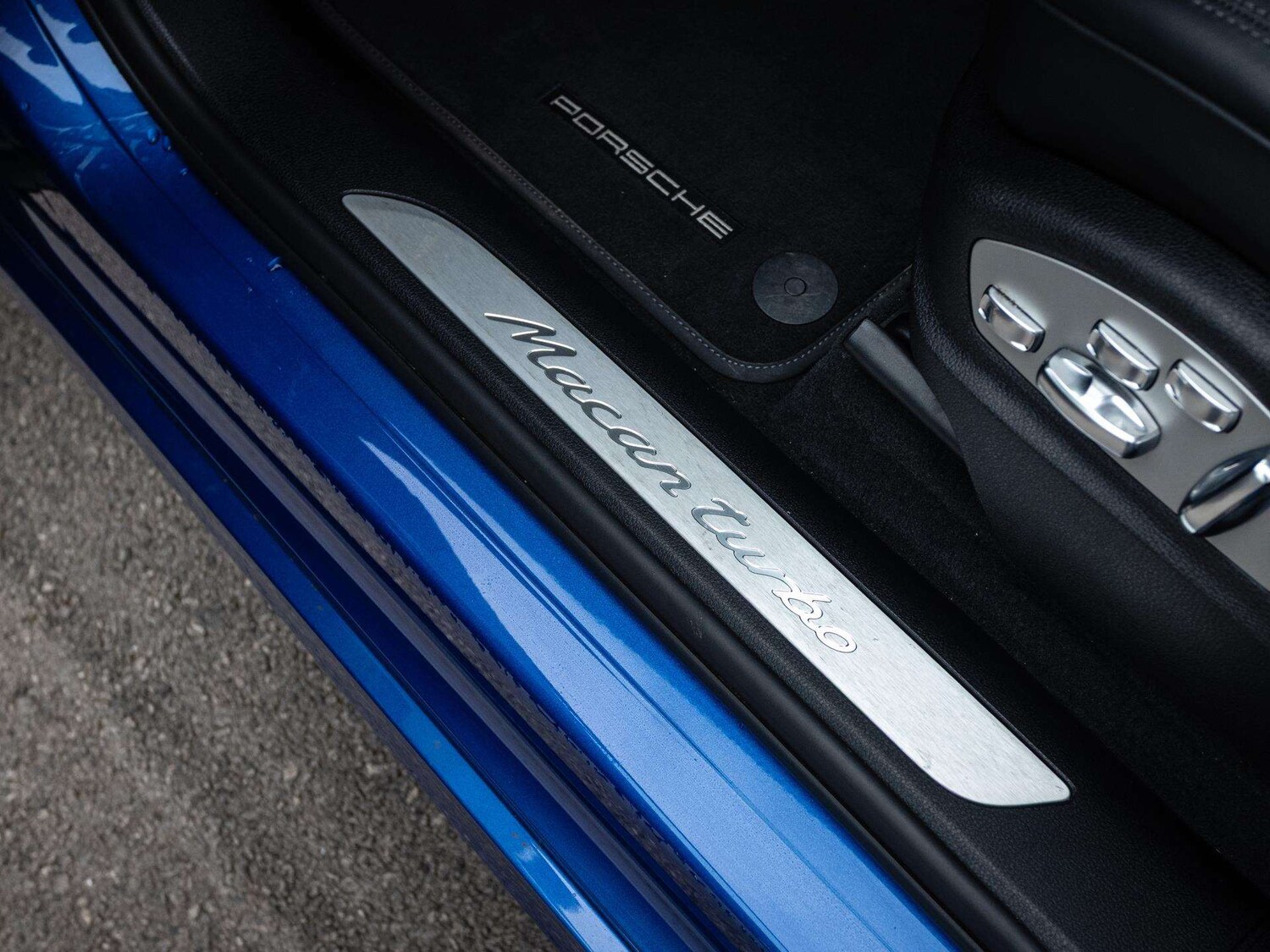 Used Porsche Macan 2020 for sale - 77526931: Photo 27