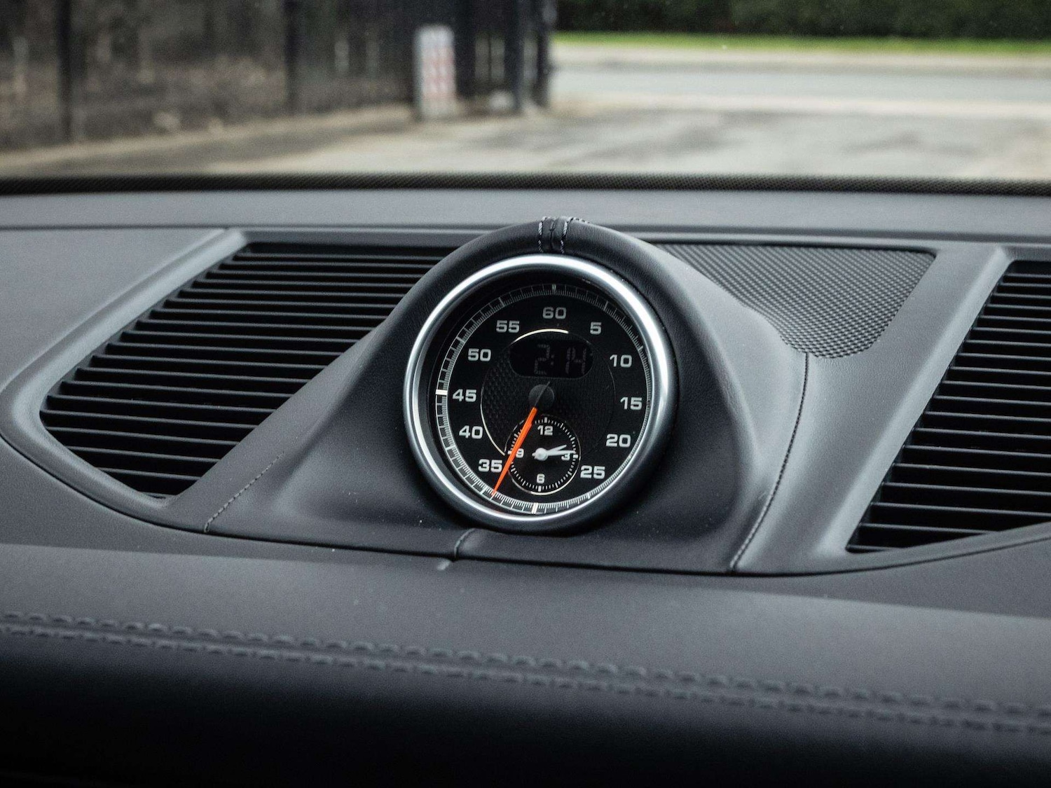 Used Porsche Macan 2020 for sale - 77526931: Photo 33