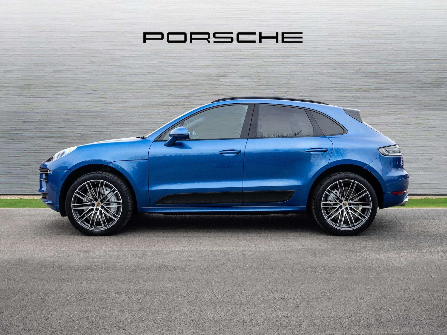 Used Porsche Macan 2020 for sale - 77526931: Photo 8
