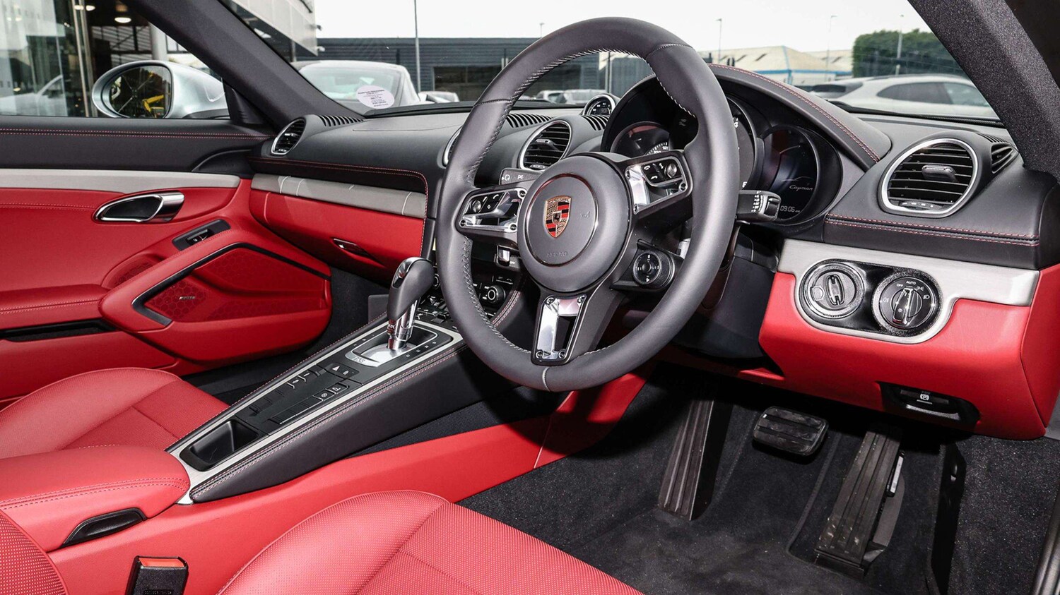 Used Porsche Cayman 2024 for sale - 77443398: Photo 28