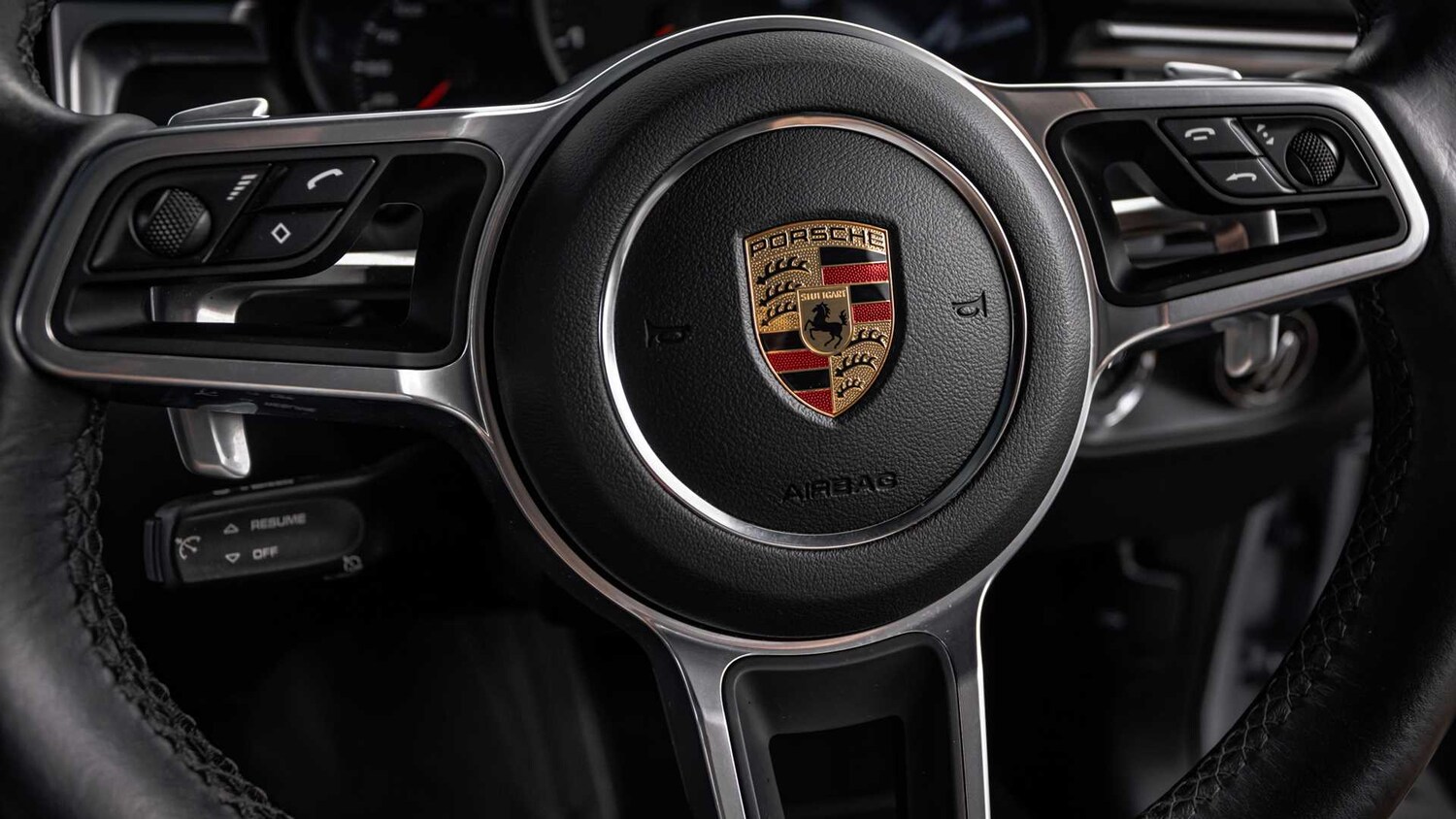 Used Porsche Macan 2021 for sale - 76351583: Photo 19