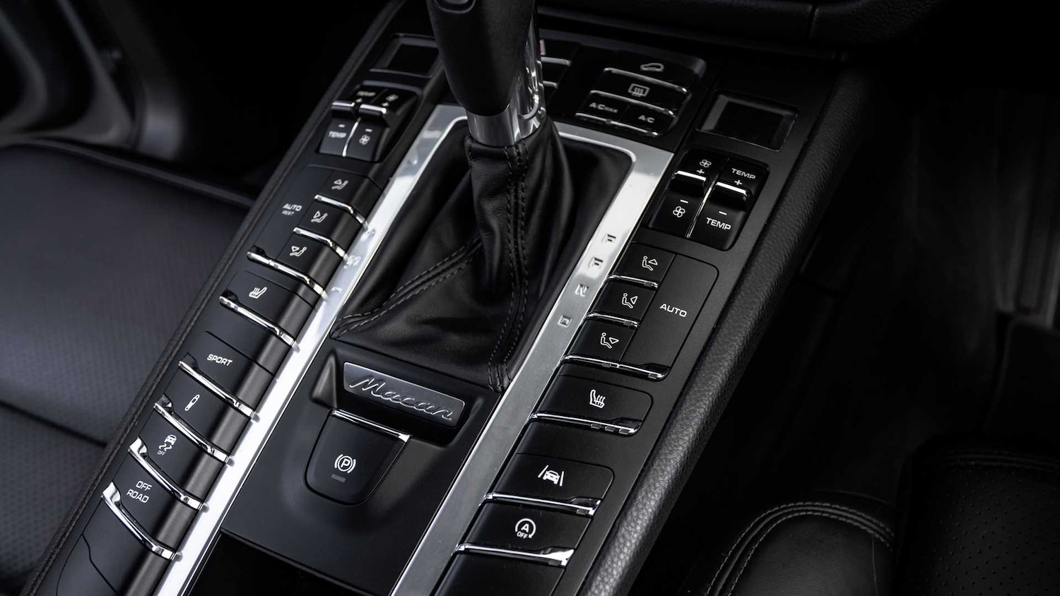 Used Porsche Macan 2021 for sale - 76351583: Photo 21