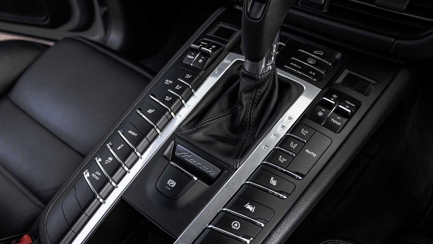 Used Porsche Macan 2021 for sale - 76351583: Photo 22