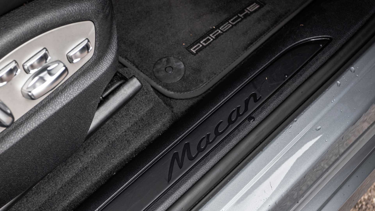Used Porsche Macan 2021 for sale - 76351583: Photo 27