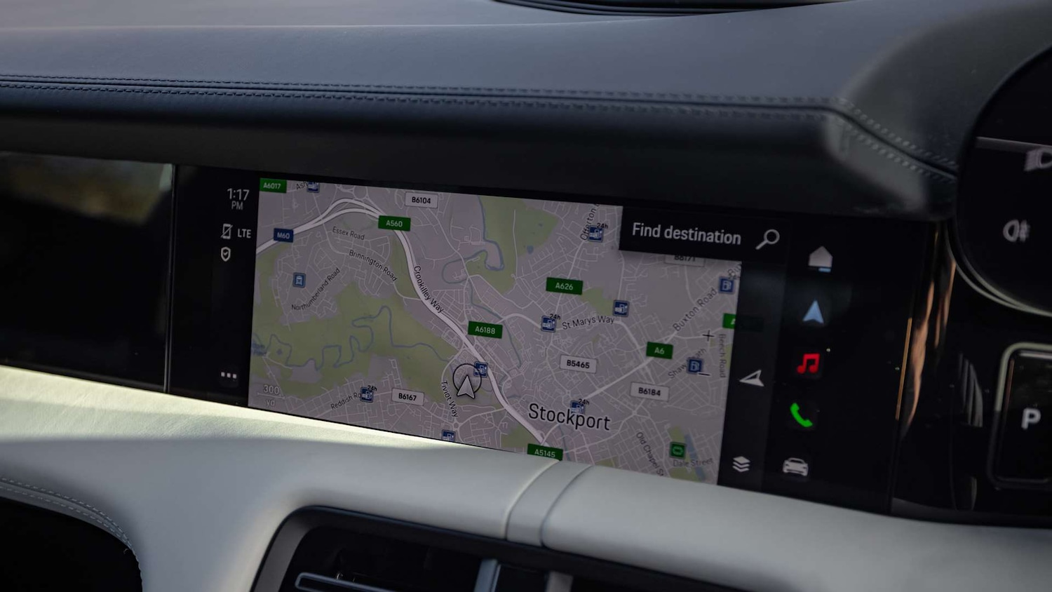 Used Porsche Taycan 2023 for sale - 76401427: Photo 18