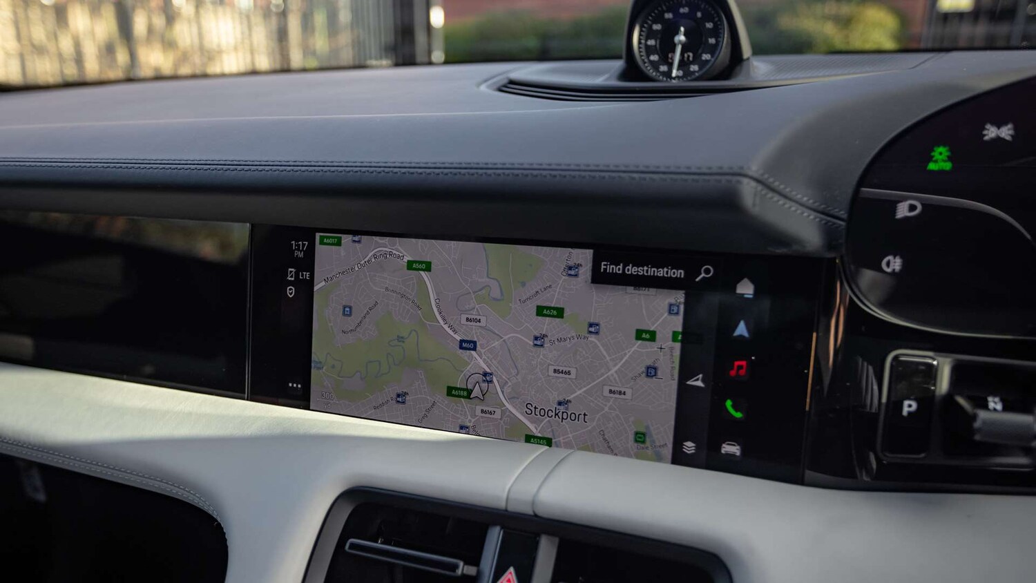 Used Porsche Taycan 2023 for sale - 76401427: Photo 19