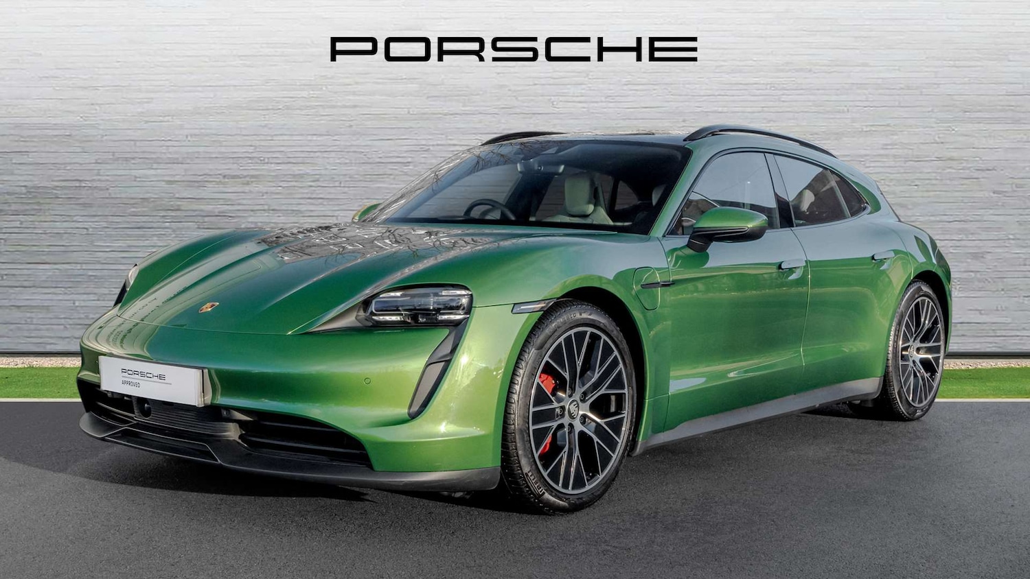 Used Porsche Taycan 2023 for sale - 76401427: Photo 2