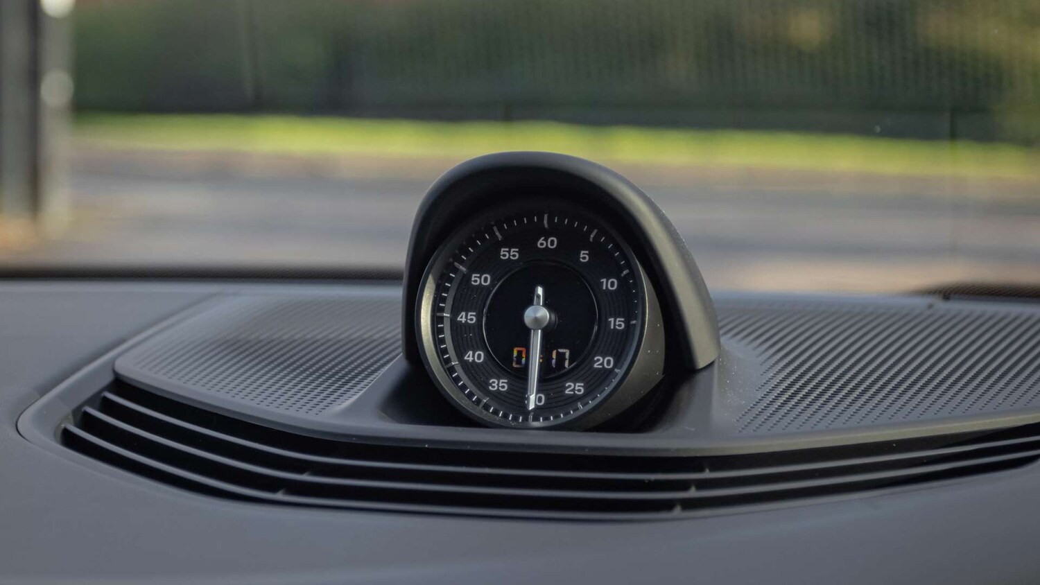 Used Porsche Taycan 2023 for sale - 76401427: Photo 21