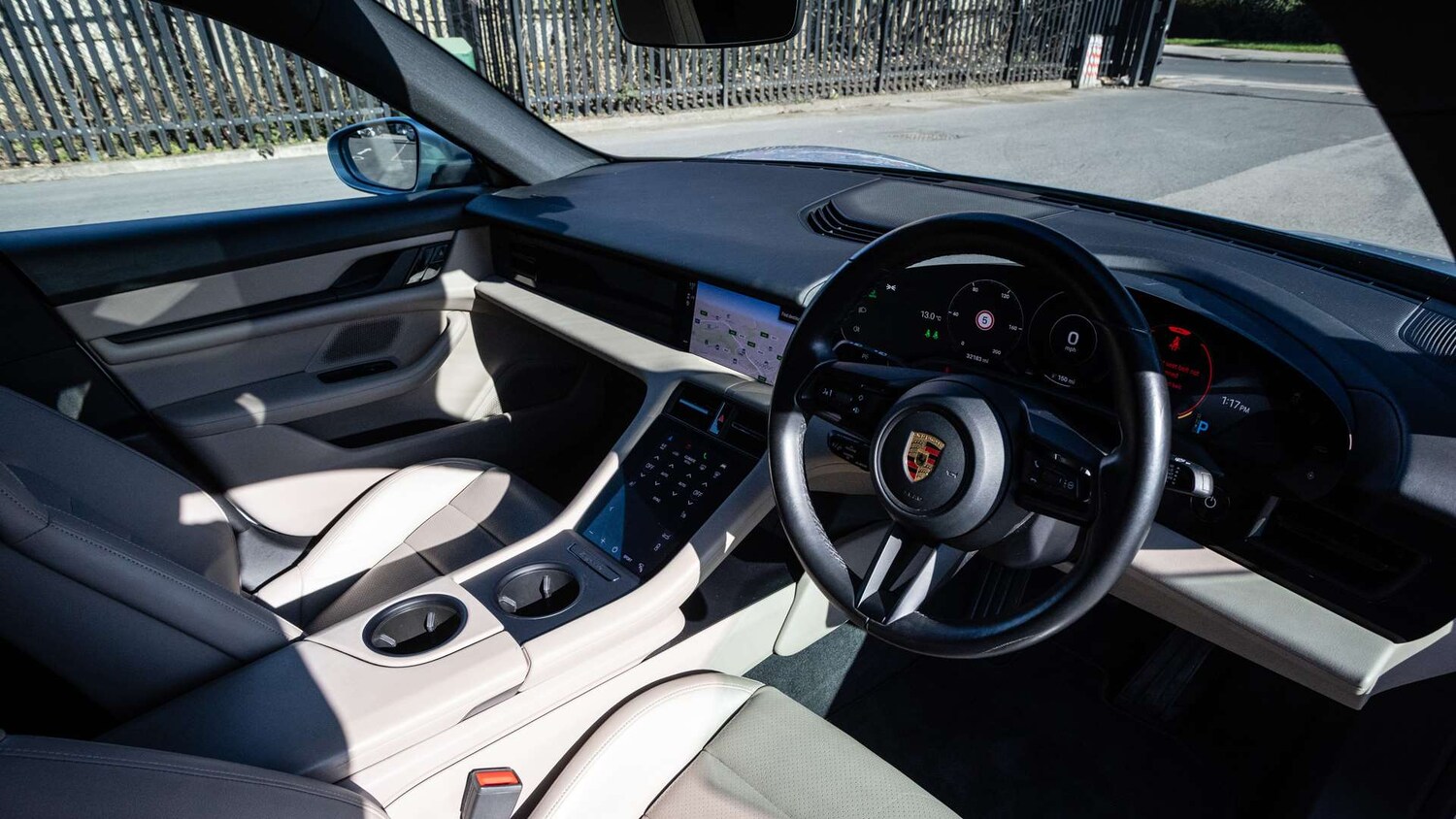 Used Porsche Taycan 2020 for sale - 77634992: Photo 12