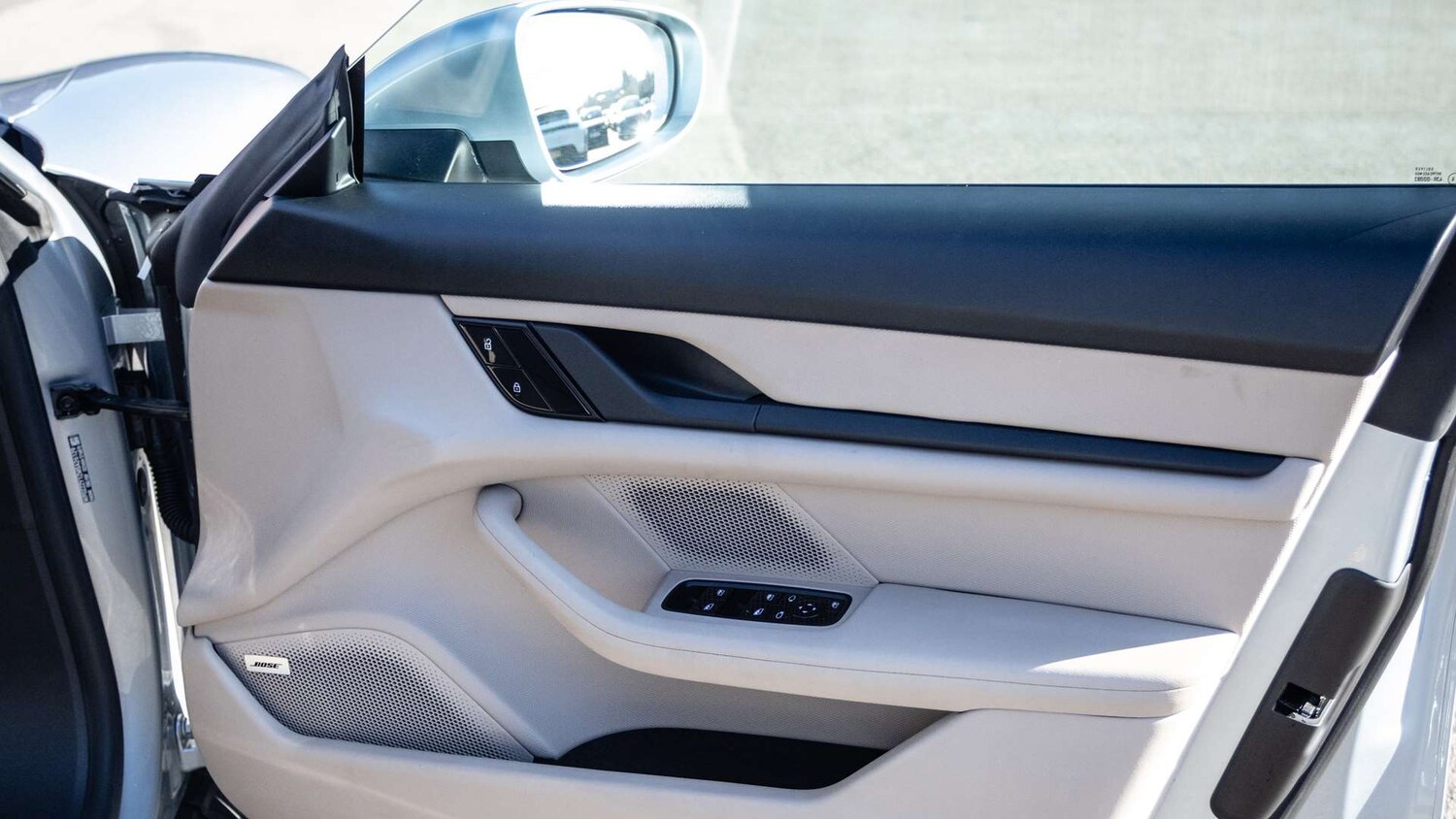 Used Porsche Taycan 2020 for sale - 77634992: Photo 20