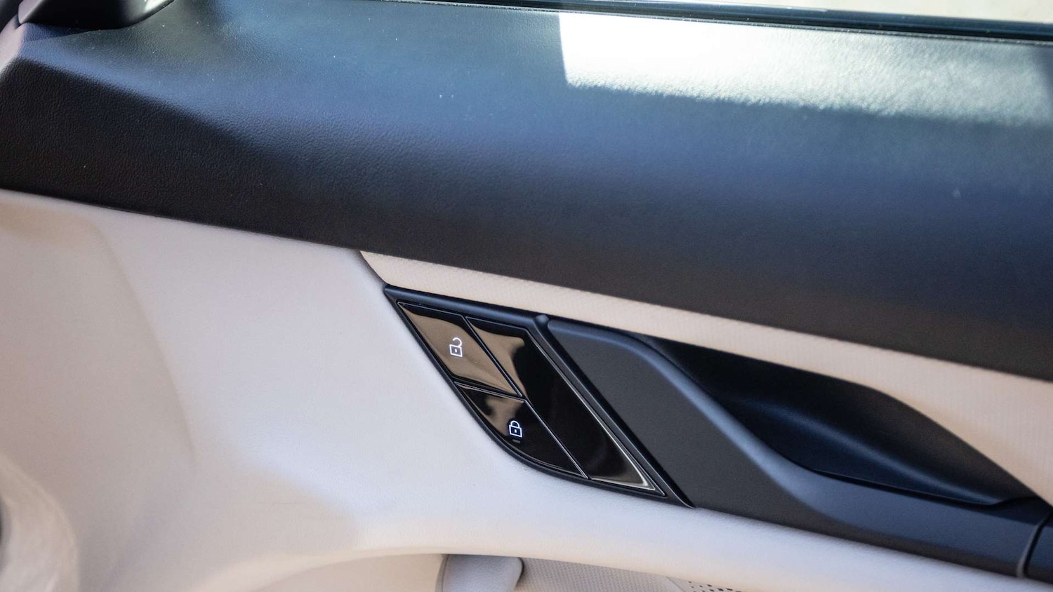 Used Porsche Taycan 2020 for sale - 77634992: Photo 24