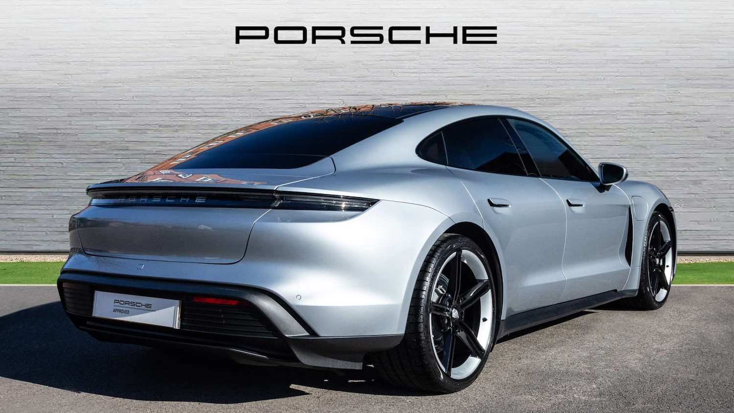 Used Porsche Taycan 2020 for sale - 77634992: Photo 3