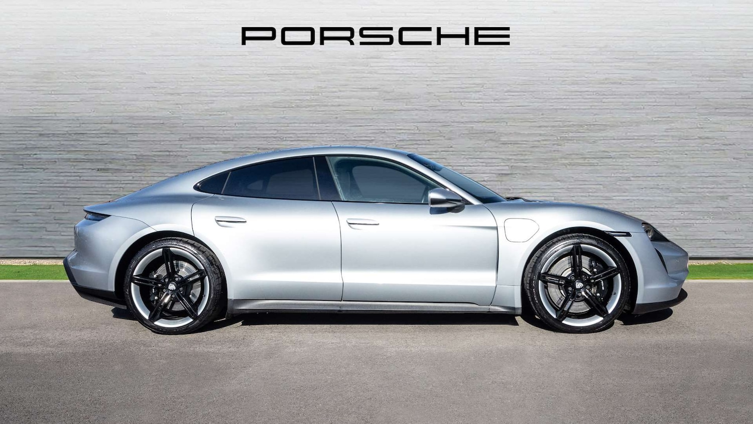 Used Porsche Taycan 2020 for sale - 77634992: Photo 7