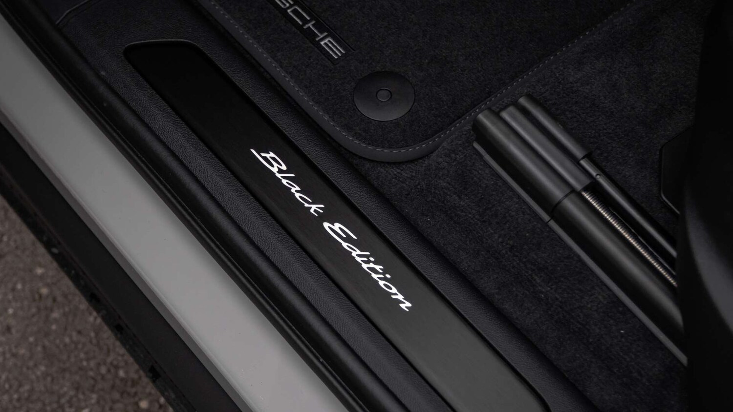 Used Porsche Cayenne 2025 for sale - 76230320: Photo 27