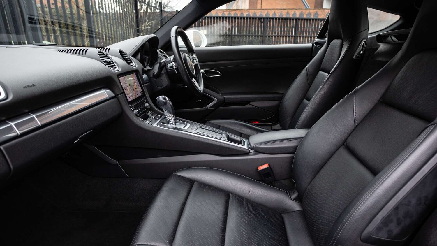 Used Porsche Other 2017 for sale - 77397887: Photo 14