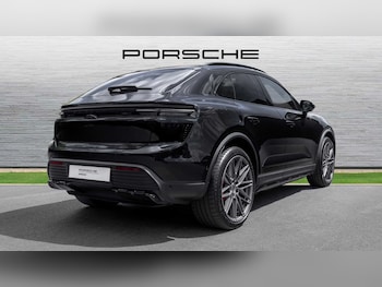 Used Porsche Macan 2025 for sale - 75216920: Photo