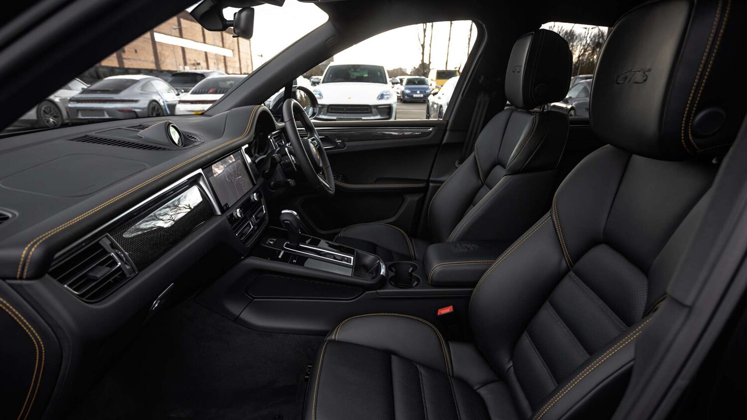 Used Porsche Macan for sale - 78104972: Photo 12